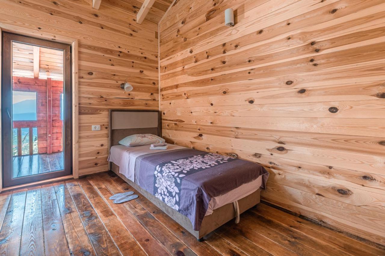 Holiday Village Ostrog Nikšić Bagian luar foto