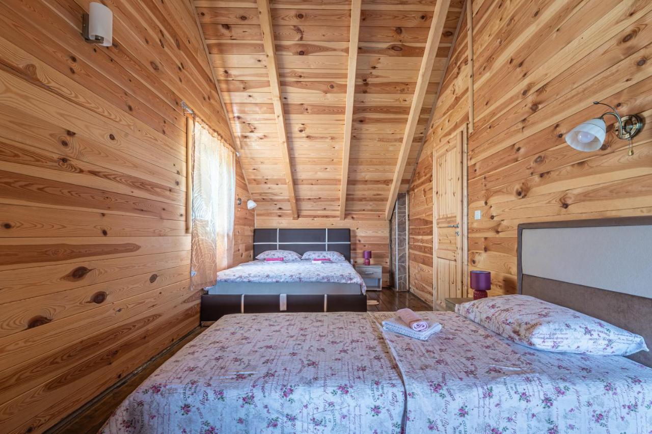 Holiday Village Ostrog Nikšić Bagian luar foto